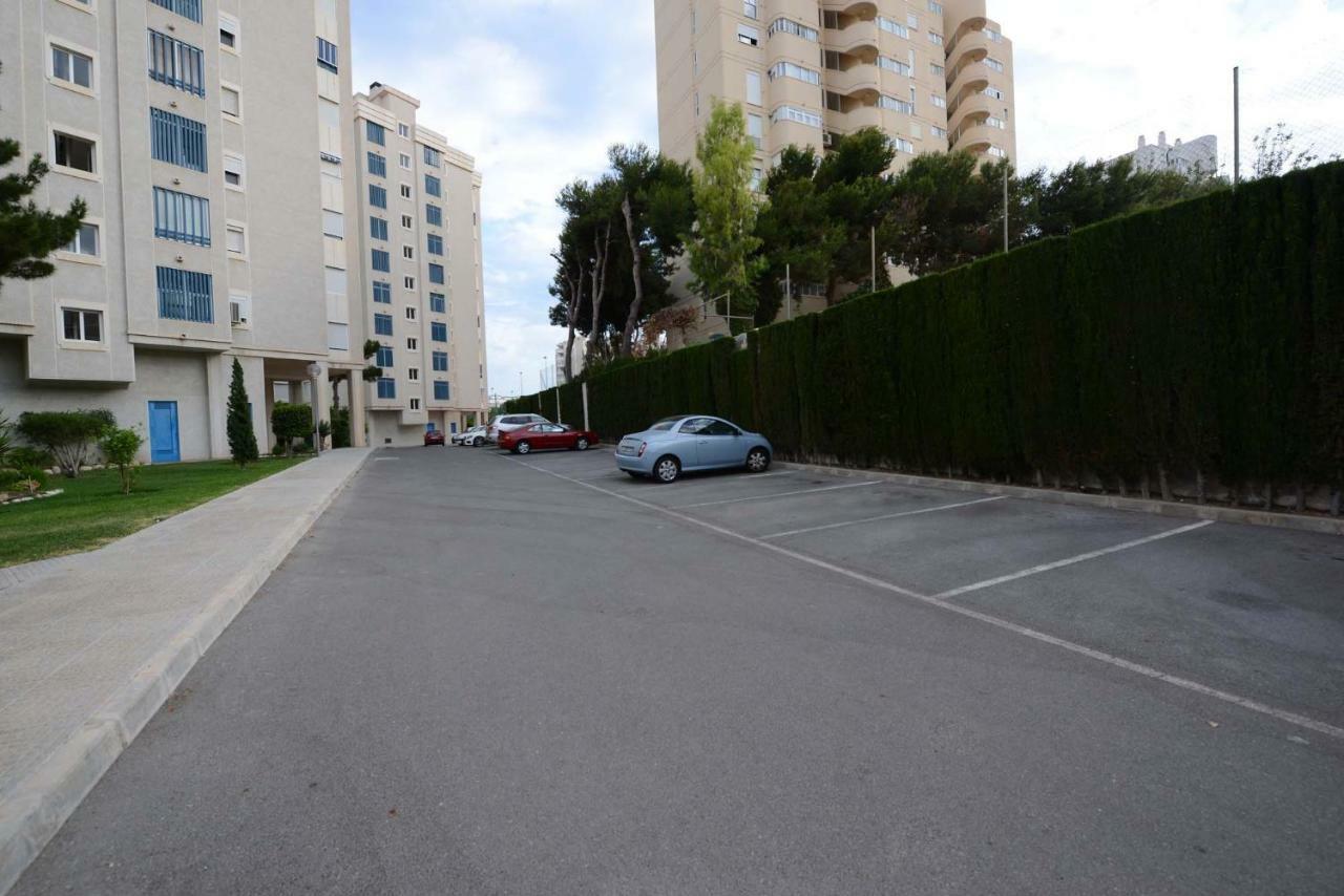 Apartamento Azalea Playa Apartment อาลิกันเต ภายนอก รูปภาพ
